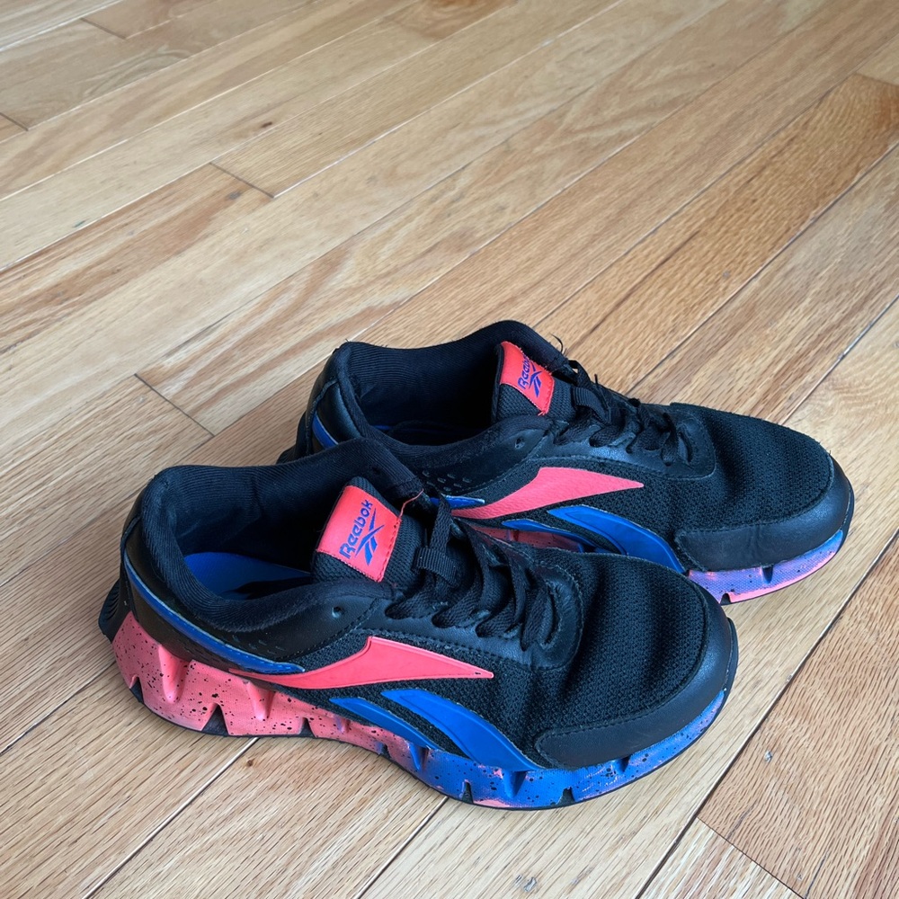 Reebok Athletic Shoes, size 4 Youth